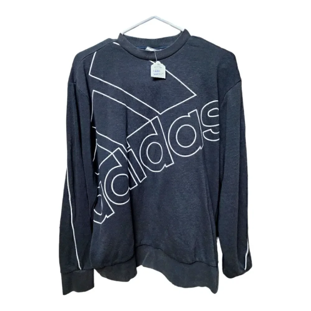 1604 - Adidas crew neck sweatshirt Small